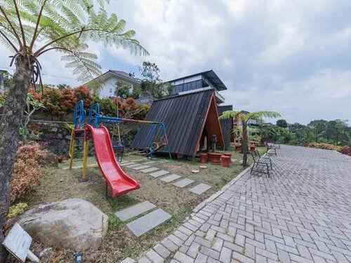 Гостиница Mamifokobo Hotel & Glamping в Провинции Западная Ява
