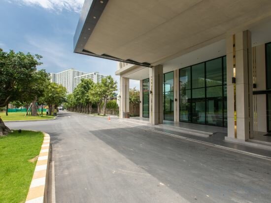 Фото Brighton Grand Hotel