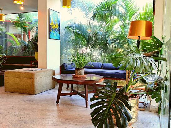 Фото Dodas Palace by ShriGo Hotels