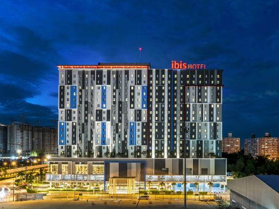 Фото Ibis Bangkok Impact