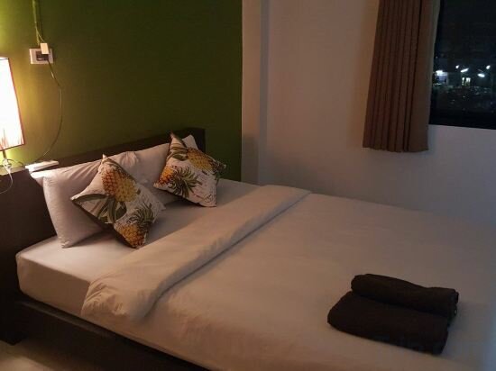 Фото The Color Express Hotel