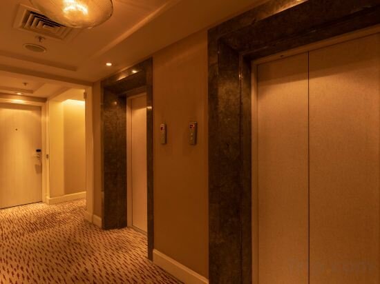 Фото Clarens Hotel