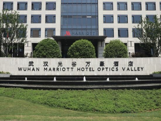 Фото 40375857002