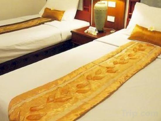 Фото Deeden Pattaya Resort