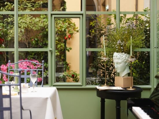 Фото Отель Number Nine