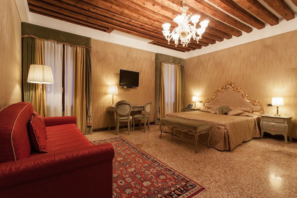 Фото Hotel Al Ponte Mocenigo