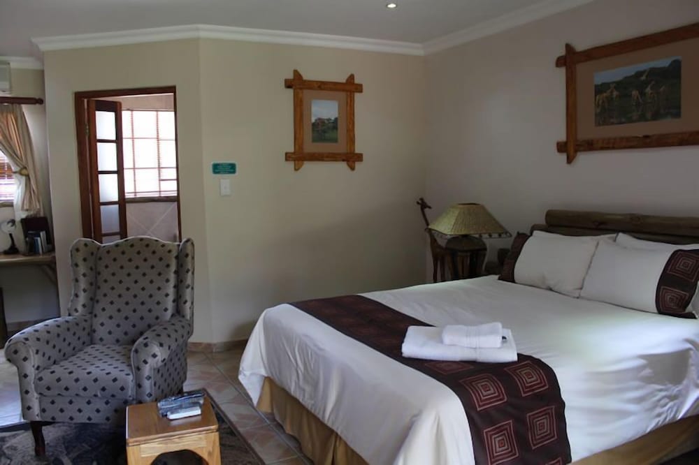 Фото Aark Guest Lodge