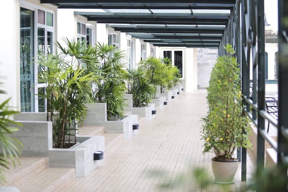 Фото Erawan Hotel