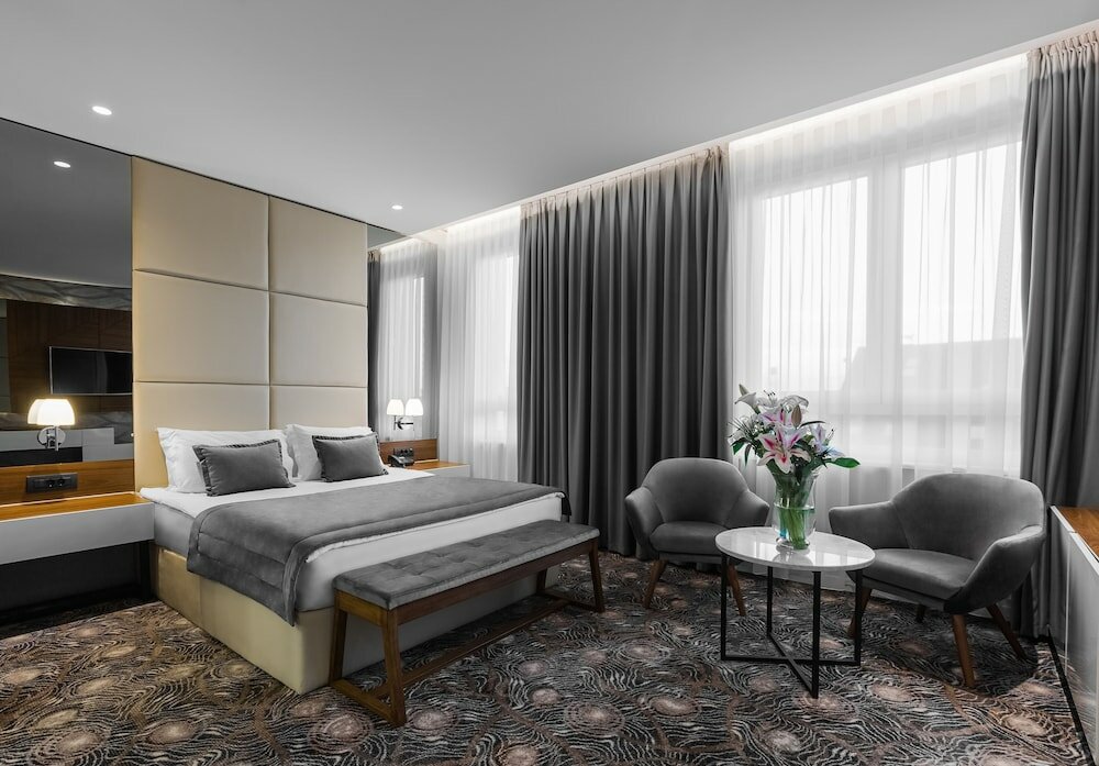 Фото Sky Garny Hotel Belgrade