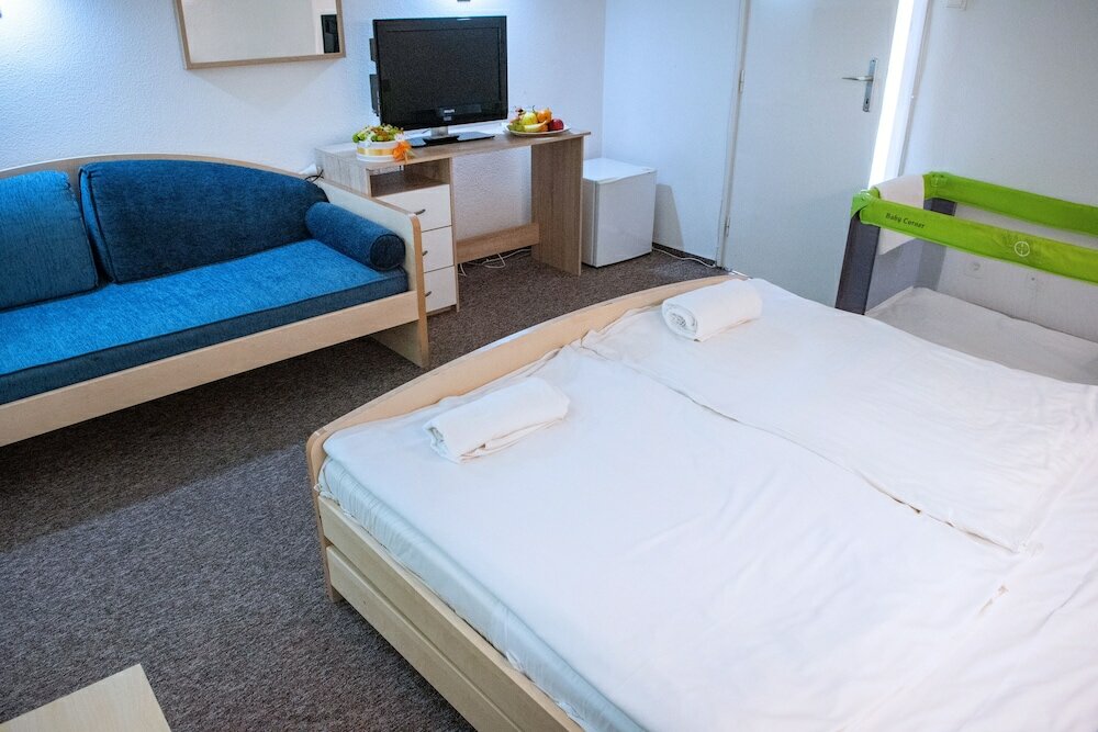 Фото Ce Napfény Hotel