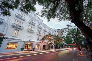 Гостиница Manoir Des Arts Hotel