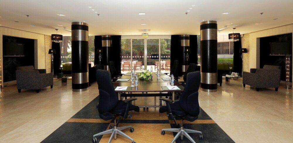 Фото Holiday Inn Riyadh Izdihar