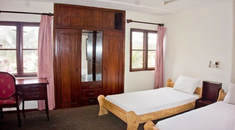 Фото Pekan Hotel