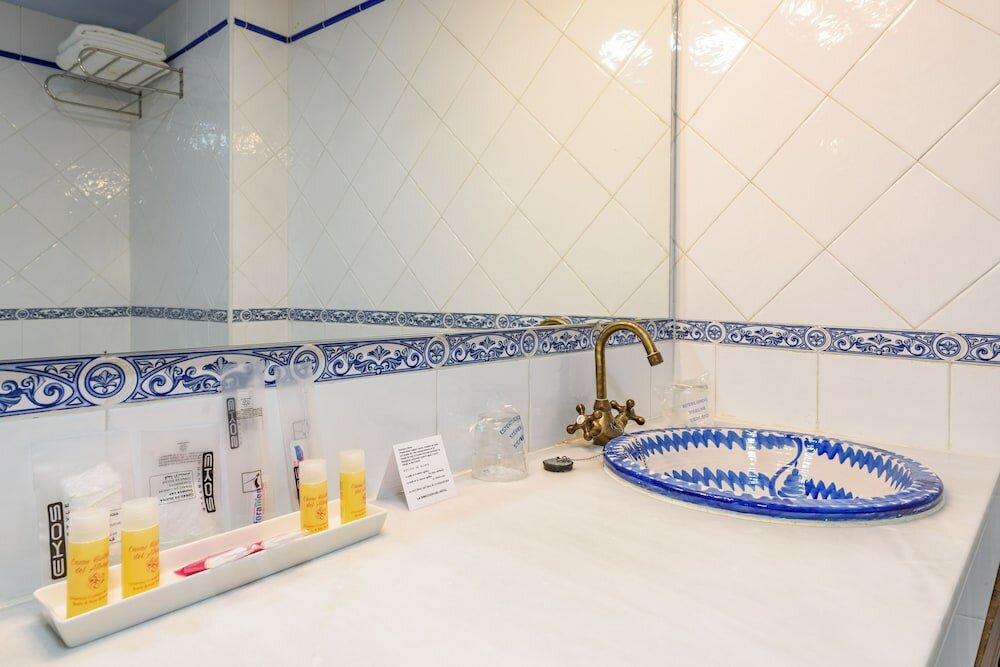 Фото Hotel Palacio de Santa Ines