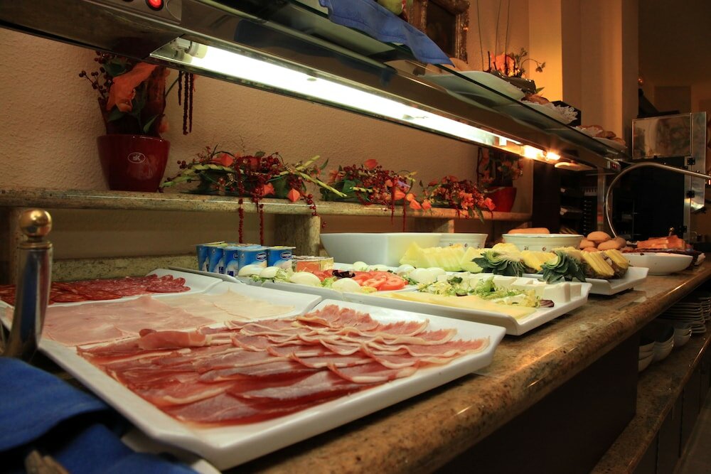 Фото Hotel Cervantes