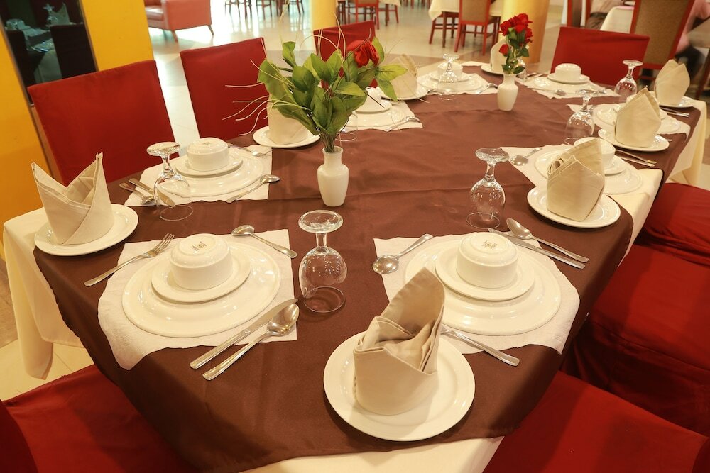 Фото Hotel Metro International