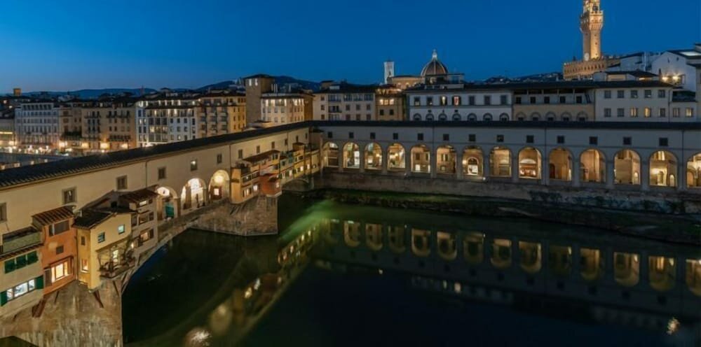 Short-term housing rental Dreams Over Ponte Vecchio, Florence, photo