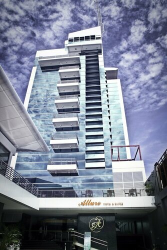 Внешний вид отеля Allure Hotel & Suites в Мандауэ, фото 1