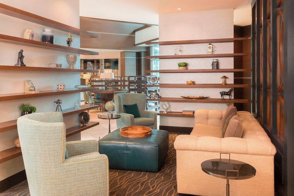 Фото Sheraton Mesa Hotel at Wrigleyville West