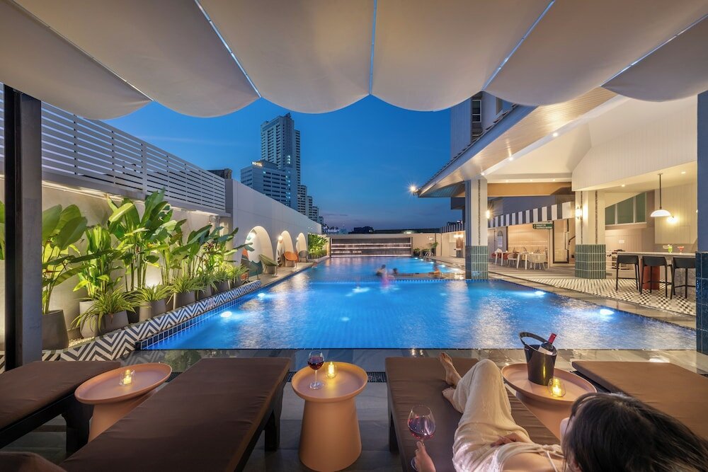 Фото Buri Sriphu Hotel & Convention Centre