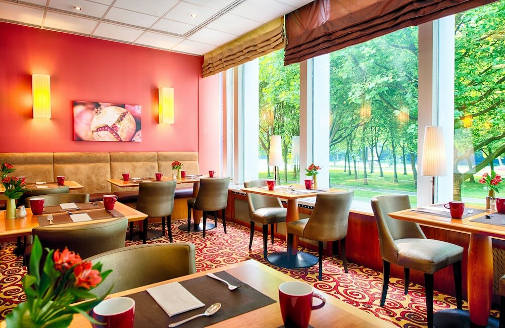 Фото Leonardo Hotel Hamburg City Nord