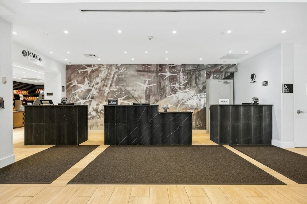 Фото Отель Doubletree by Hilton New York Jfk Airport