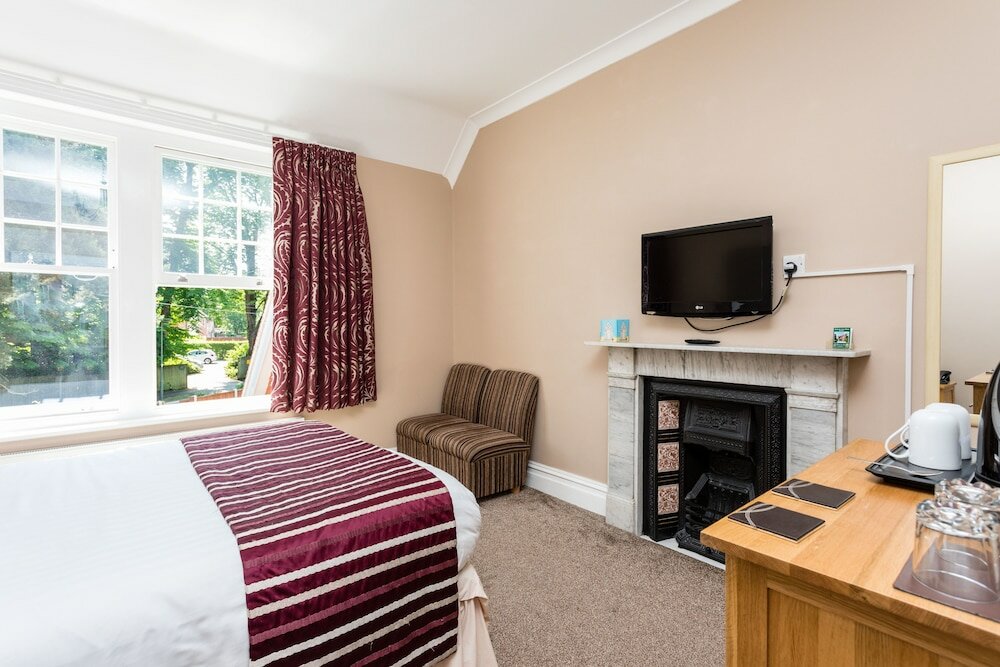 Фото The Lawn Guest House