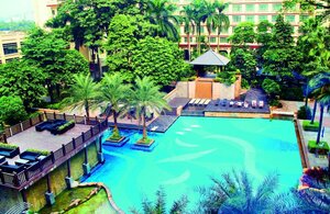 Гостиница Dong Fang Hotel 