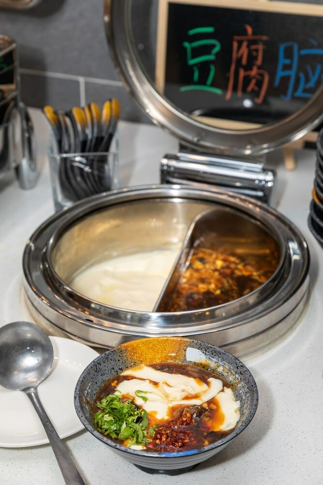 Фото Holiday Inn Express Shenyang North Station