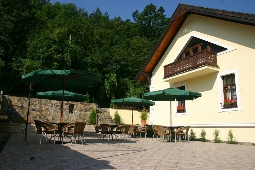 Фото Penzión Zlatý Jeleň