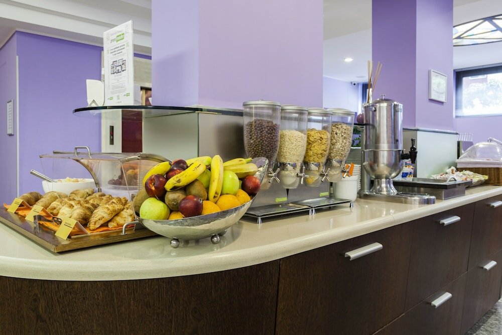 Фото Hotel Des Etrangers