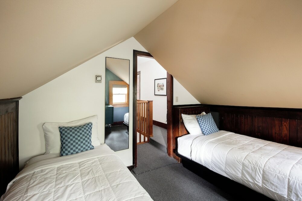 Фото Izaak Walton Inn