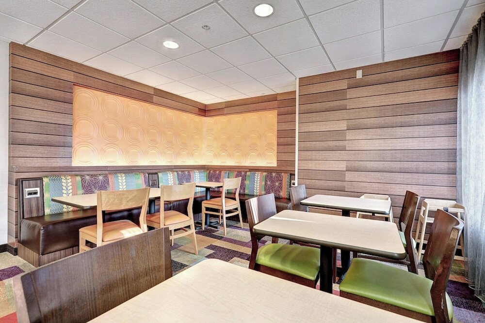 Фото Fairfield by Marriott Inn & Suites Edison South Plainfield