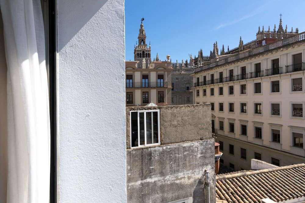 Фото Welldone Cathedral Suites