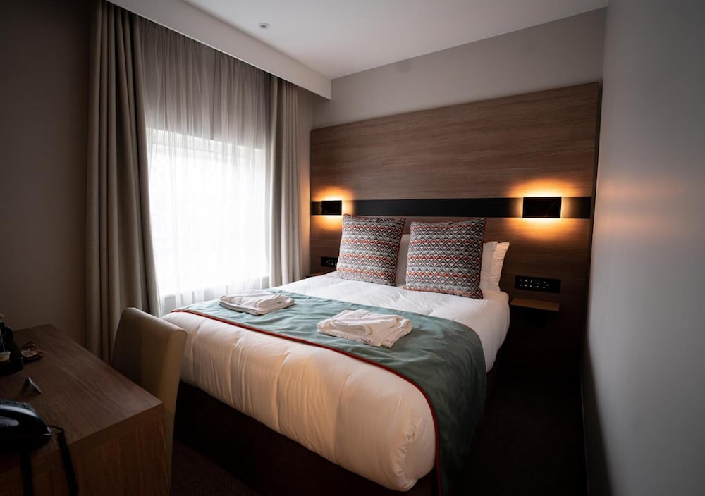 Фото Oxford Hotel Earl's Court