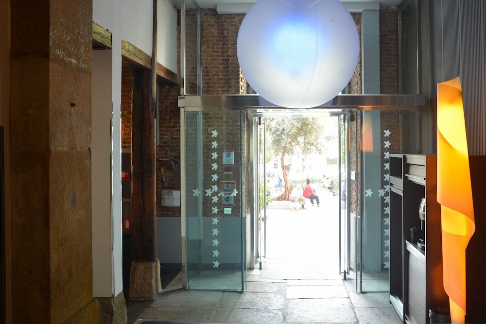 Фото Petit Palace Plaza del Carmen