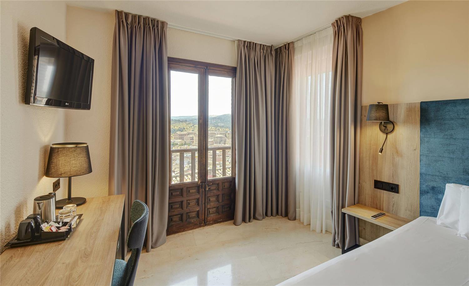 Фото Hotel Sercotel Alfonso VI