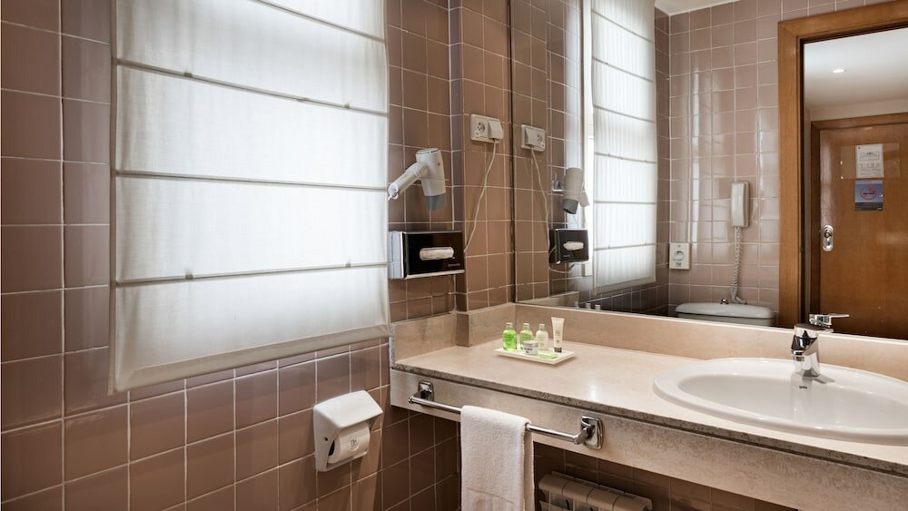 Фото Nh Castellón Mindoro Hotel