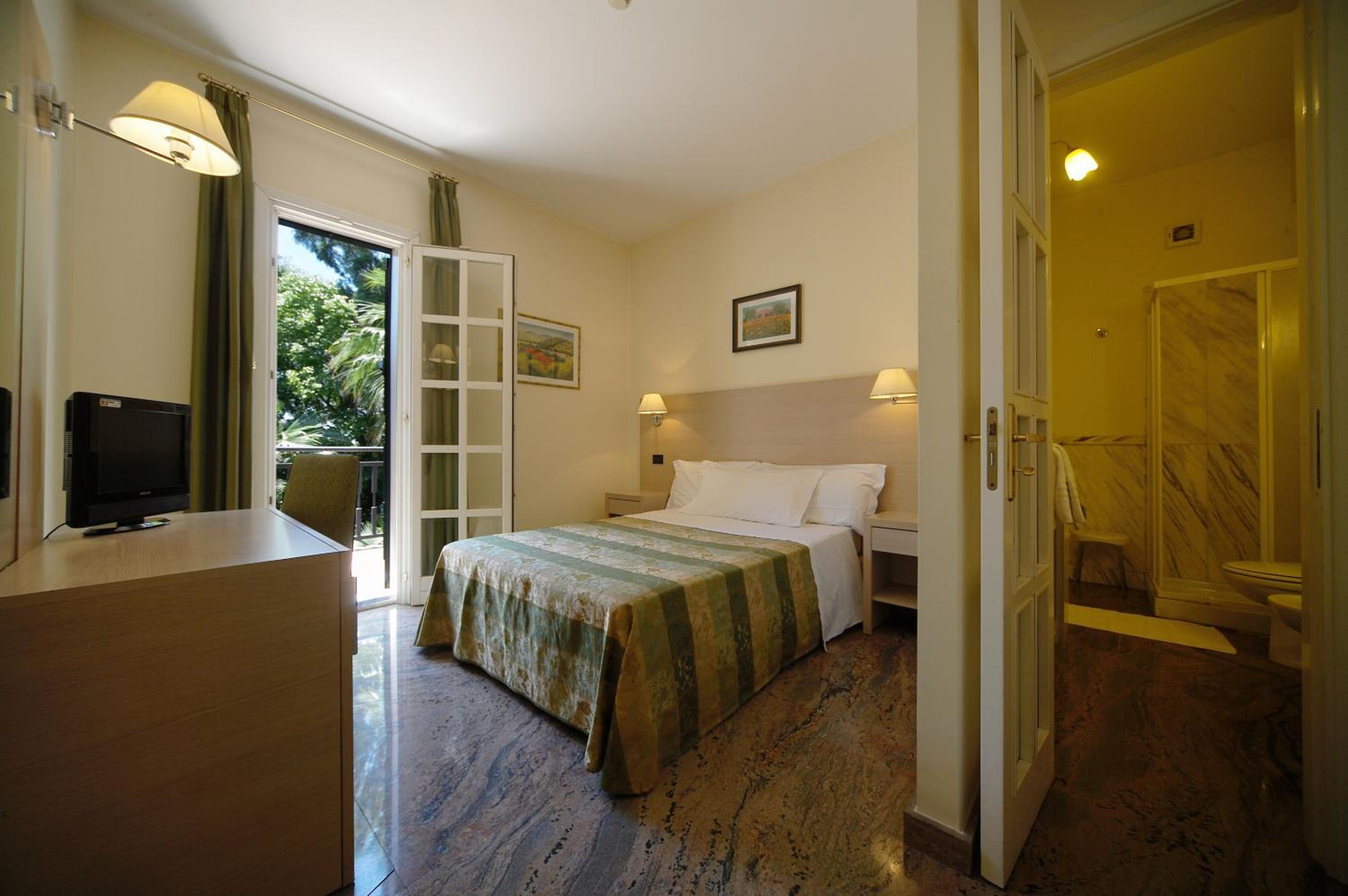 Фото Hotel Borgo Verde