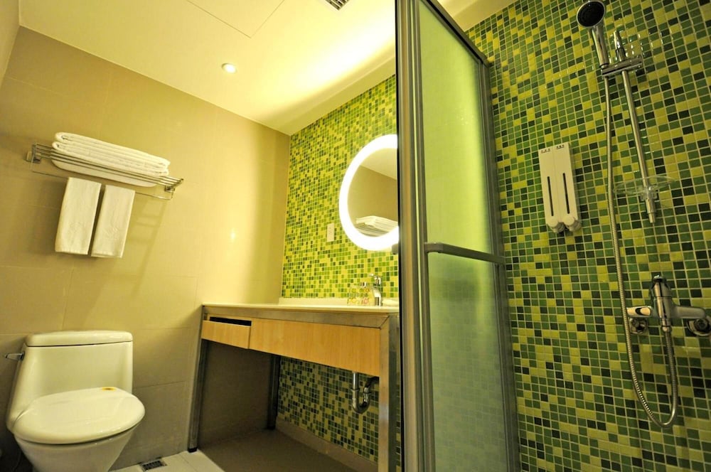 Фото A. Maz. Inn Kenting