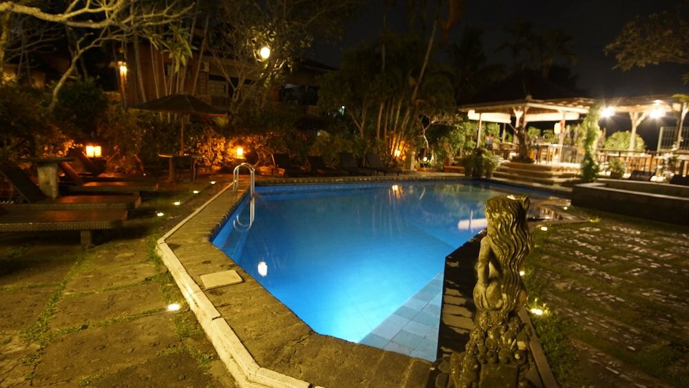 Фото Okawati Hotel