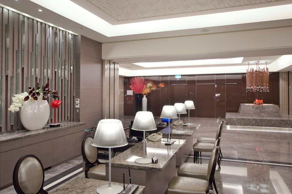 Фото Check inn Select Taichung Dadun