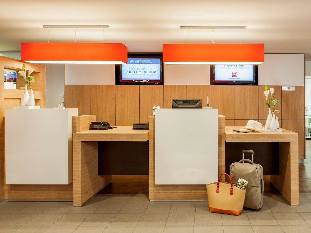 Фото B&b Hotel Duisburg Hbf-Nord