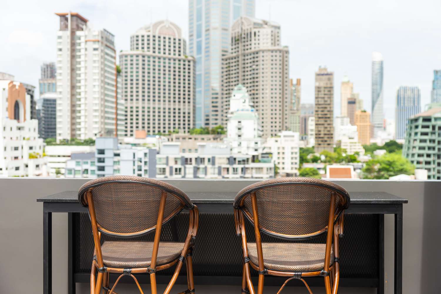 Фото Surestay Plus Hotel by Best Western Sukhumvit 2