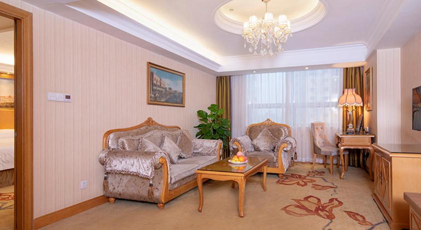 Фото Vienna International Hotel Guang'anmen