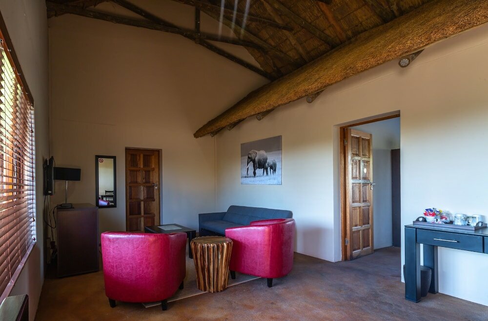 Фото Iphofolo Lodge