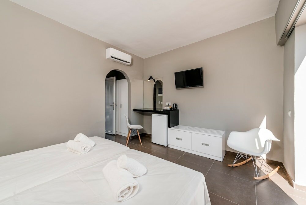 Фото Belmare Hotel