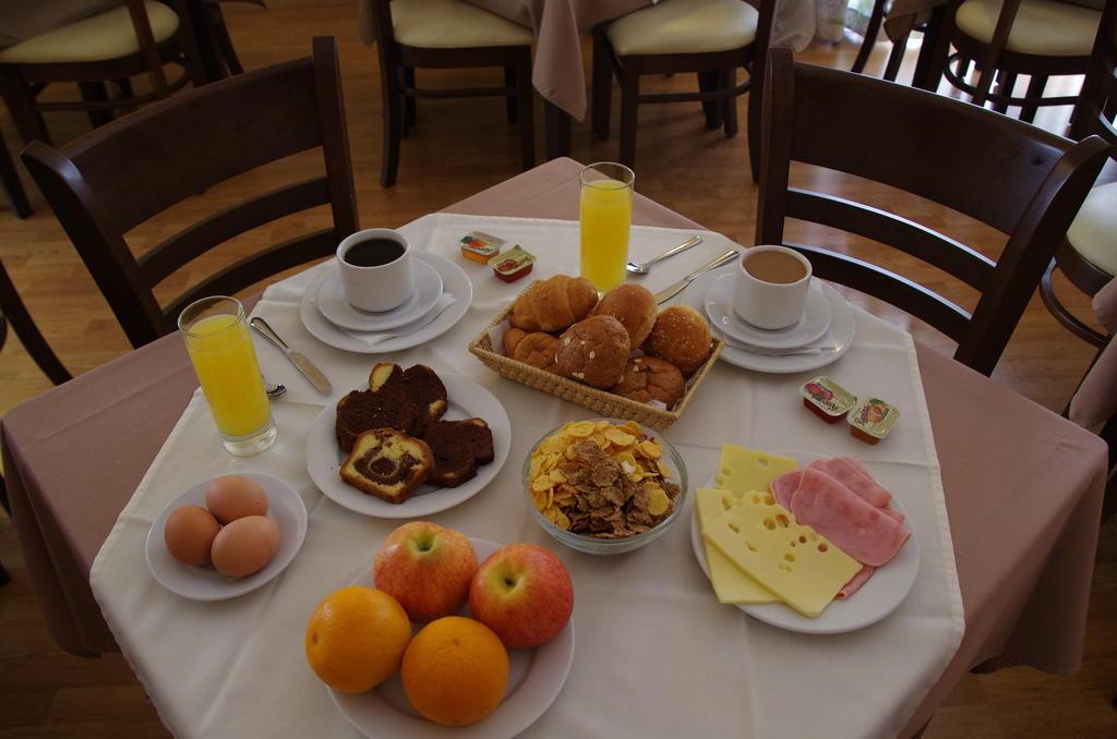 Фото Hotel Exarchion