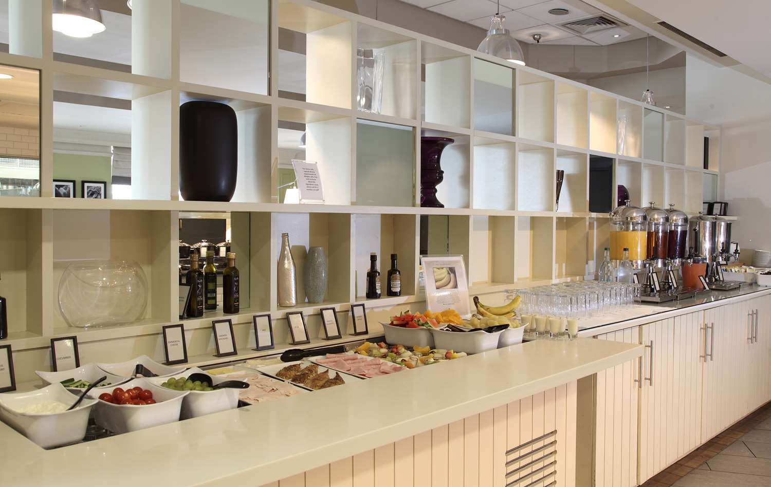 Фото DoubleTree by Hilton Glasgow Strathclyde