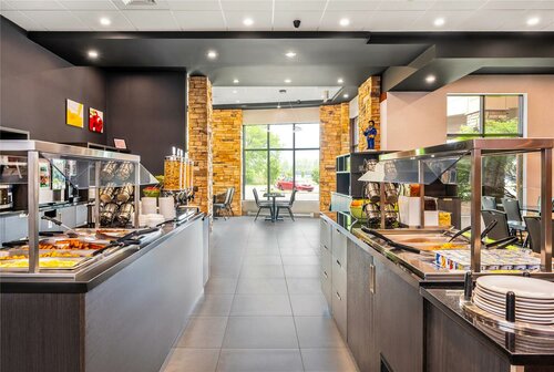 Внешний вид отеля Quality Inn And Suites Levis в Леви, фото 5